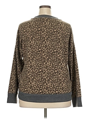 Splendid Pullover Sweater (view 2)
