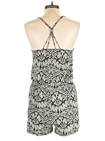 Charlotte Russe Romper (view 2)