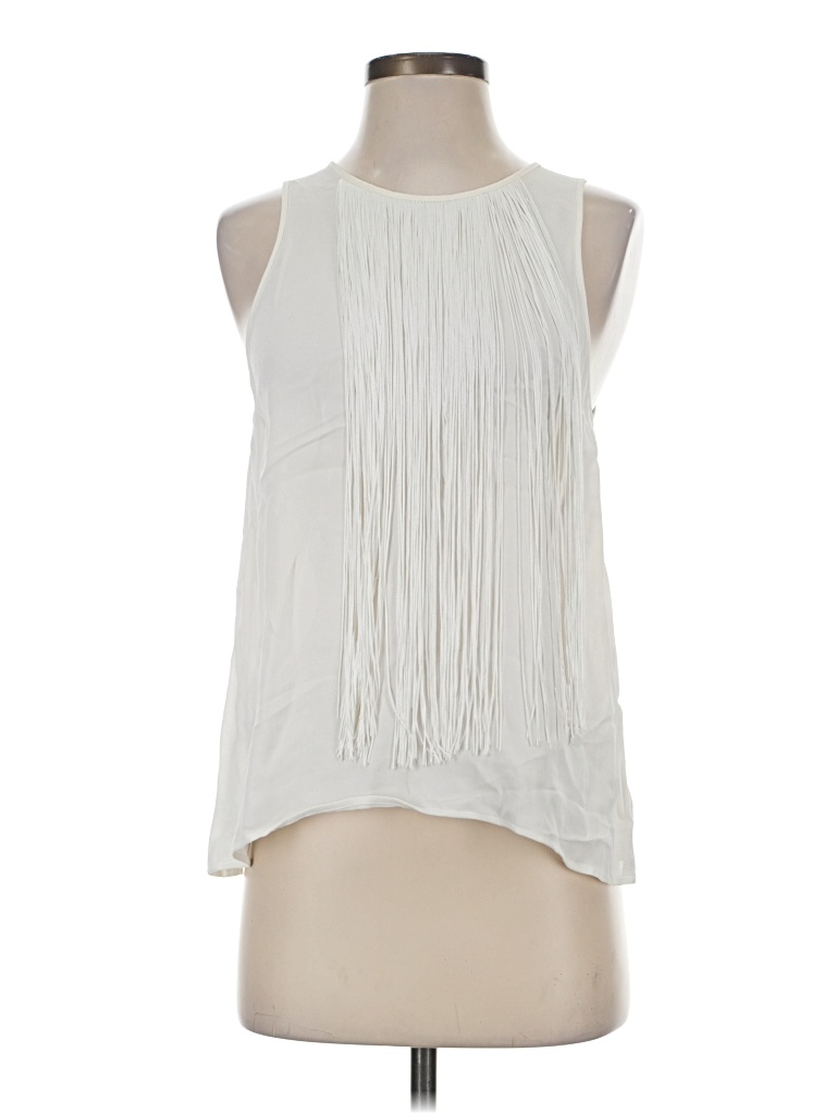 Pre-owned Karina Grimaldi Sleeveless T-shirt In Ivory