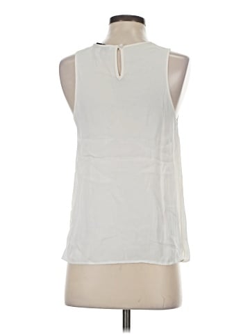 Karina Grimaldi Sleeveless T-Shirt (view 2)