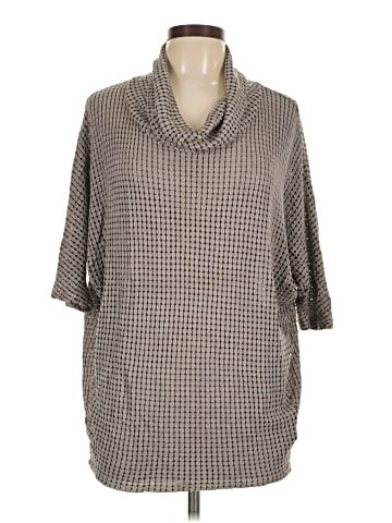 Laila Jayde 3/4 Sleeve Button-Down Shirt (view 1)