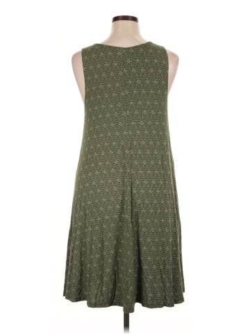 Old Navy Casual Dress (view 2)