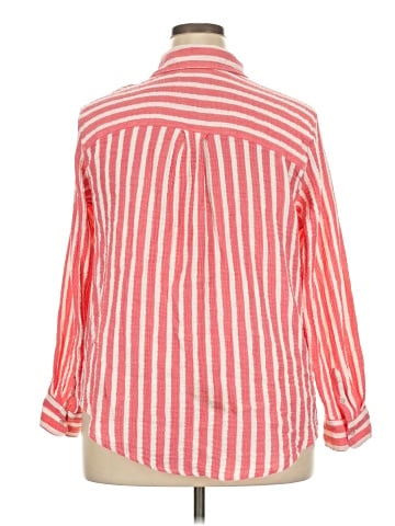 Universal Thread Long Sleeve Button-Down Shirt (view 2)