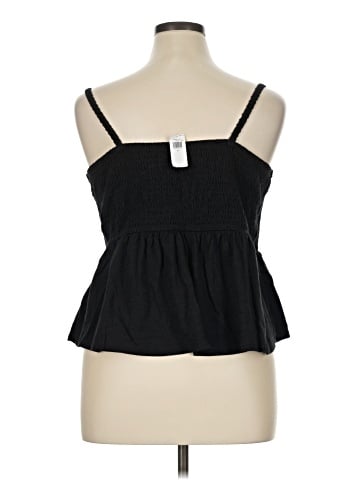 Old Navy Sleeveless Top (view 2)
