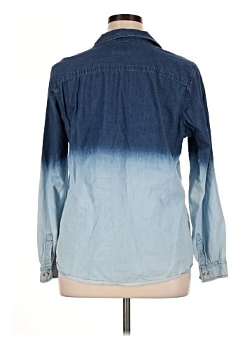 Old Navy Long Sleeve Button-Down Shirt (view 2)