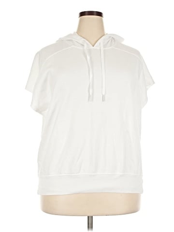 LIVI Poncho (view 1)