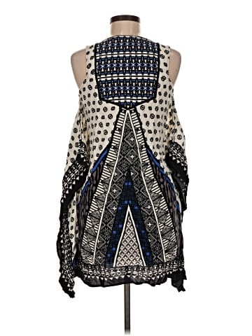 Jealous Tomato Casual Dress (view 2)