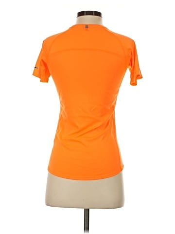 Nike Active T-Shirt (view 2)