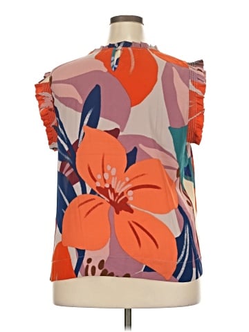 DR2 Sleeveless Blouse (view 2)
