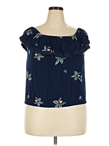 Mossimo Supply Co. Sleeveless Blouse (view 1)