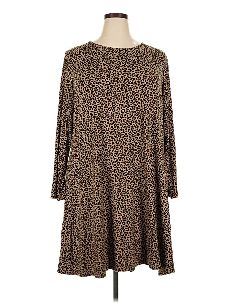 Pre-owned Old Navy Casual Dress In Brown