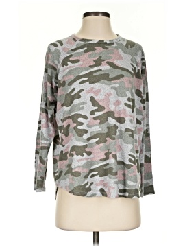 Olivia Rae 3/4 Sleeve T-Shirt (view 1)