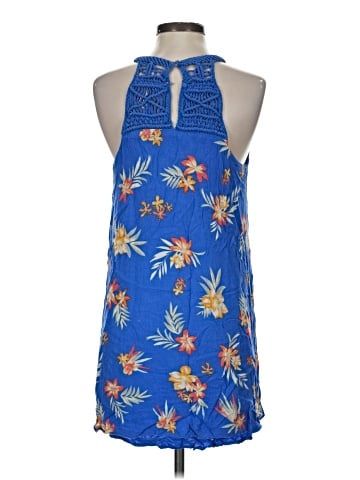 Skies Are Blue Casual Dress (view 2)