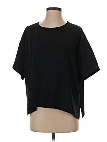 Vince. Short Sleeve Top (view 1)