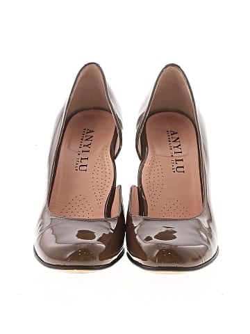 Anyi Lu Heels (view 2)