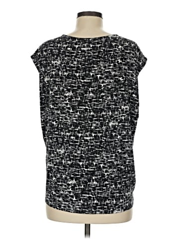 W5 Sleeveless Blouse (view 2)