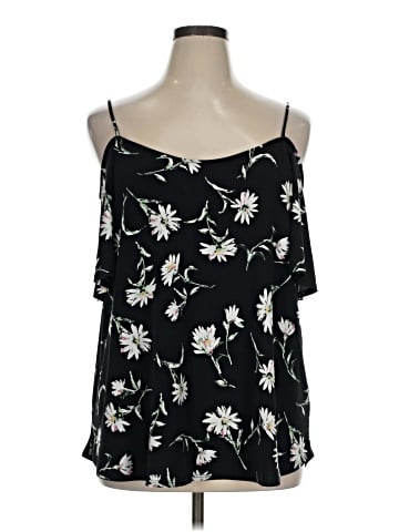Kaileigh Sleeveless Top (view 1)