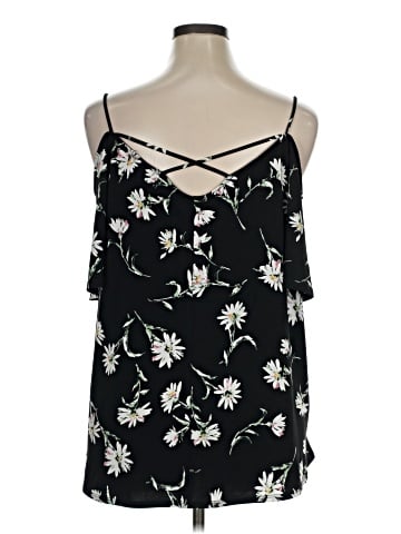 Kaileigh Sleeveless Top (view 2)