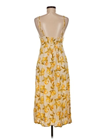 Urban Outfitters Casual Dress (view 2)