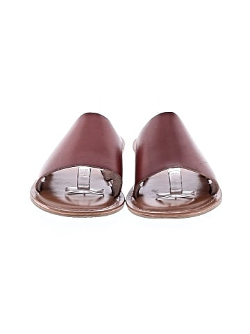 Universal Thread Sandals (view 2)