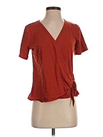 Motto Short Sleeve Top (view 1)