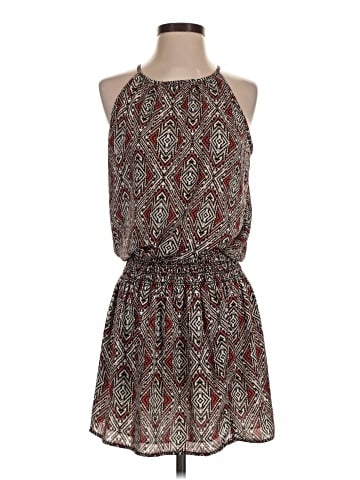 Veronica M. Casual Dress (view 1)