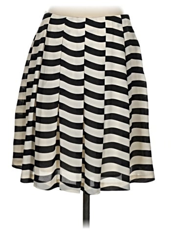 Banana Republic Casual Skirt (view 2)