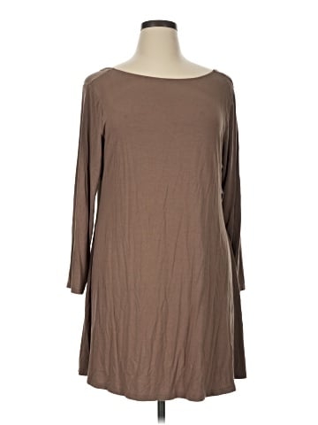 Old Navy Casual Dress (view 1)