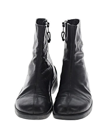 Donald J Pliner Ankle Boots (view 2)