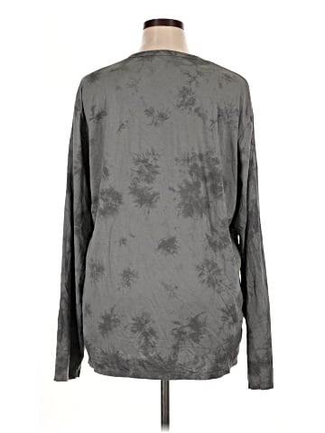 Lulu Long Sleeve T-Shirt (view 2)