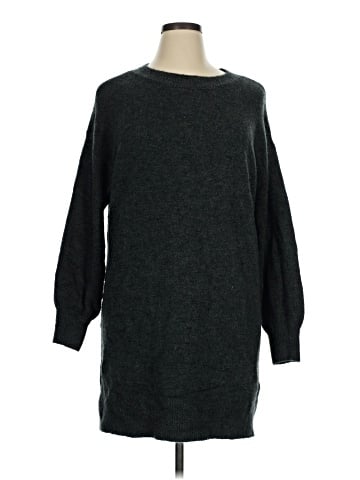 Gap Pullover Sweater (view 1)
