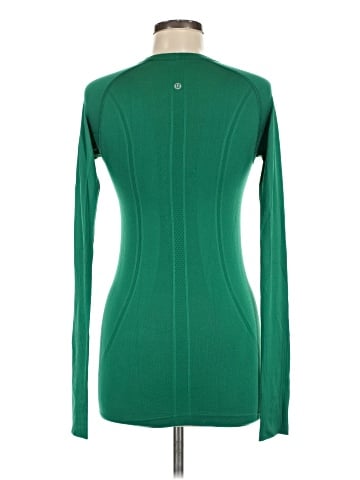Lululemon Athletica Long Sleeve T-Shirt (view 2)
