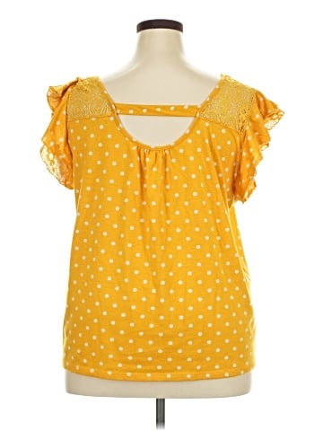 Bobbie Brooks Sleeveless Blouse (view 2)