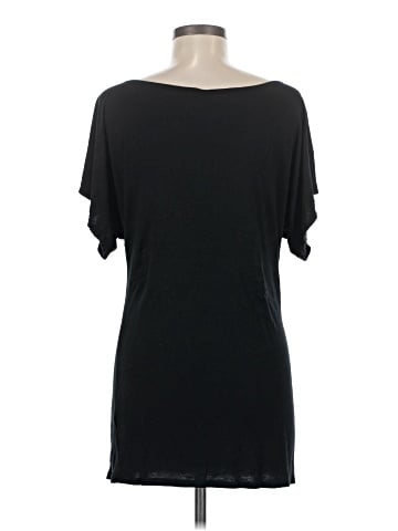 Black Poppy Short Sleeve T-Shirt (view 2)