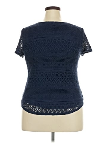 Leo & Nicole Short Sleeve Top (view 2)