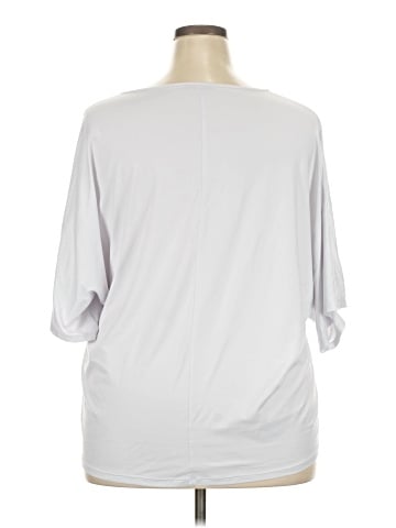 Shiela Rose 3/4 Sleeve T-Shirt (view 2)