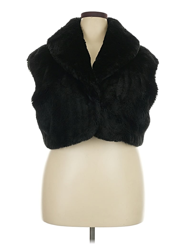 Pre-owned Ashley Stewart Faux Fur Vest In Black