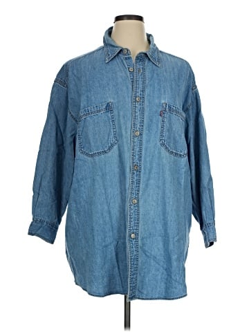 Levi's 3/4 Sleeve Button-Down Shirt (view 1)