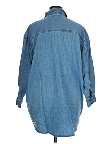 Levi's 3/4 Sleeve Button-Down Shirt (view 2)