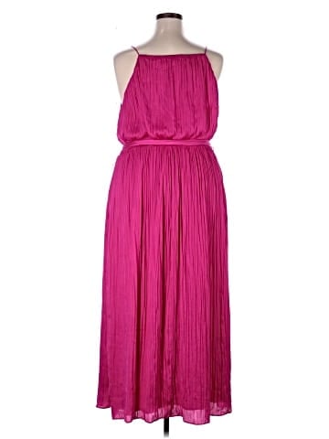 Banana Republic Factory Store Casual Dress (view 2)