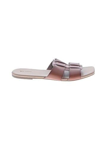 Old Navy Sandals (view 1)