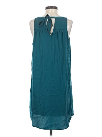 Old Navy Casual Dress (view 2)