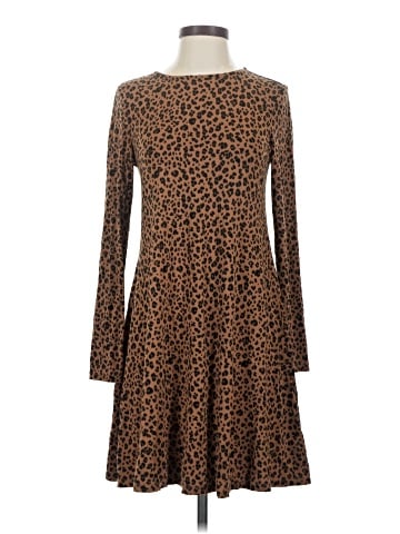 Old Navy Casual Dress (view 1)