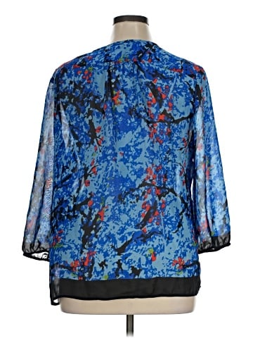 Womyn 3/4 Sleeve Blouse (view 2)