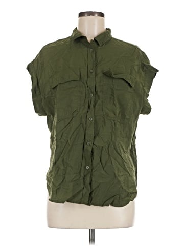 Gap Short Sleeve Button-Down Shirt (view 1)