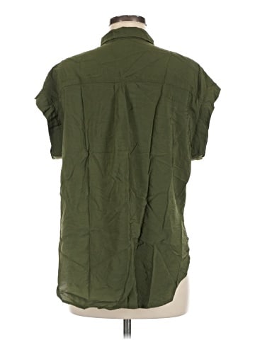 Gap Short Sleeve Button-Down Shirt (view 2)