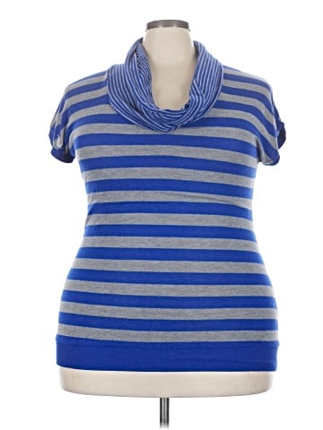 Poof Excellence Short Sleeve Turtleneck (view 1)