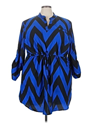 Live 4 Truth Casual Dress (view 1)