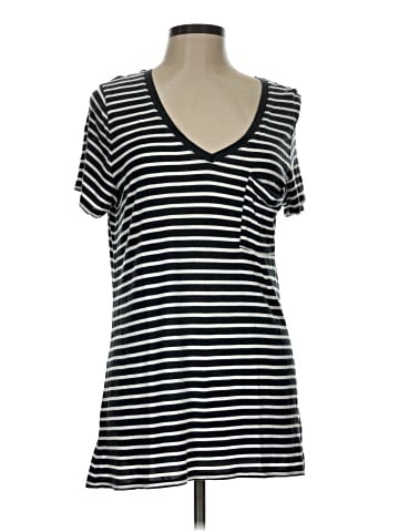 Mossimo Short Sleeve T-Shirt (view 1)