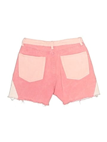 Signature 8 Shorts (view 2)